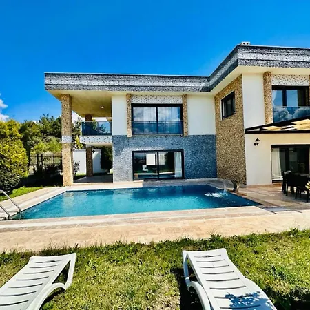 Bella Villa Kuşadası